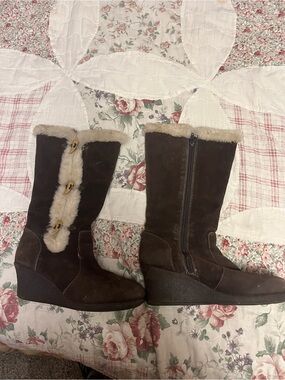 Mudd Brown Faux Fur Trim Wedge Boots